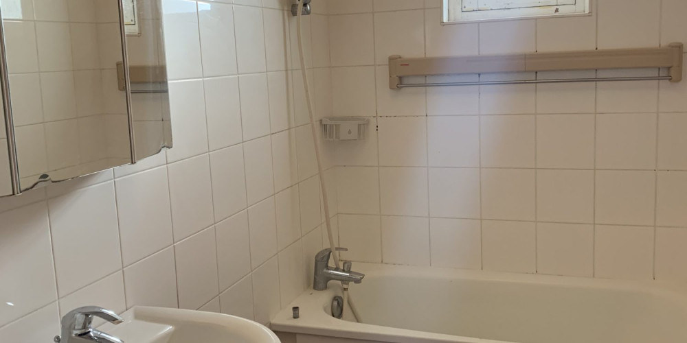 appartement à BORDEAUX (33000)