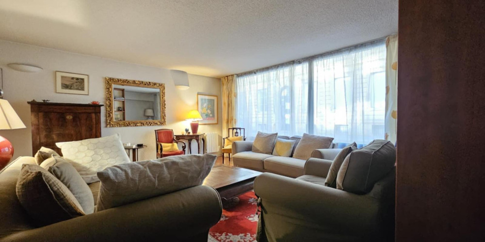 appartement à BORDEAUX (33000)