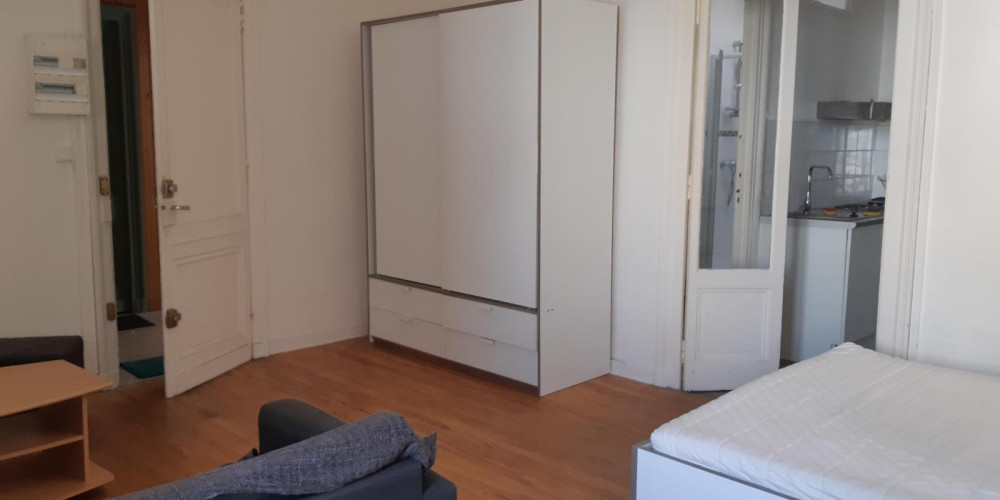 appartement à BORDEAUX (33000)