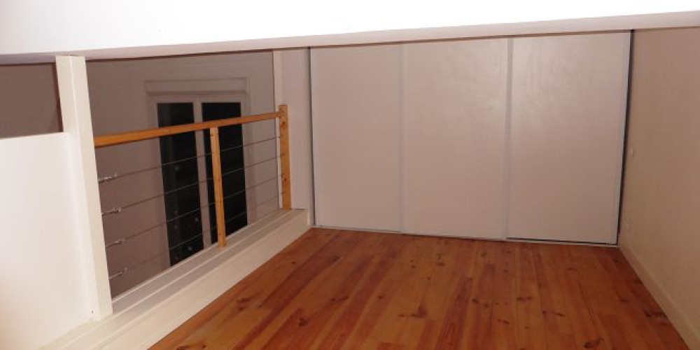 appartement à BORDEAUX (33000)