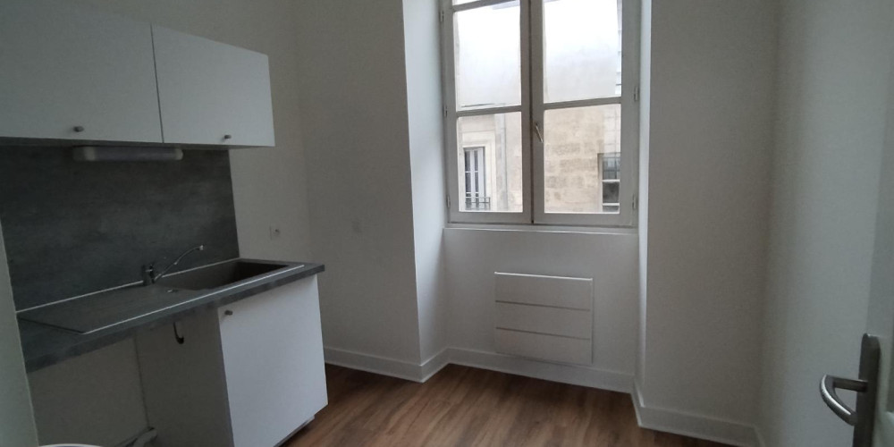 appartement à BORDEAUX (33000)