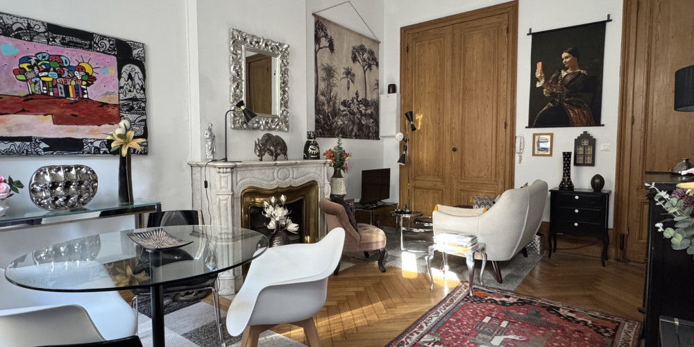 appartement à BORDEAUX (33000)