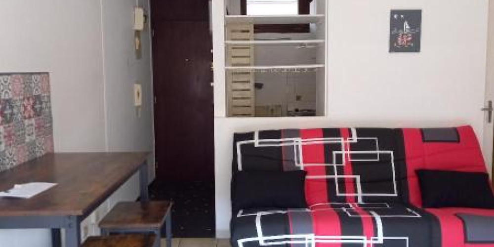 appartement à BORDEAUX (33000)