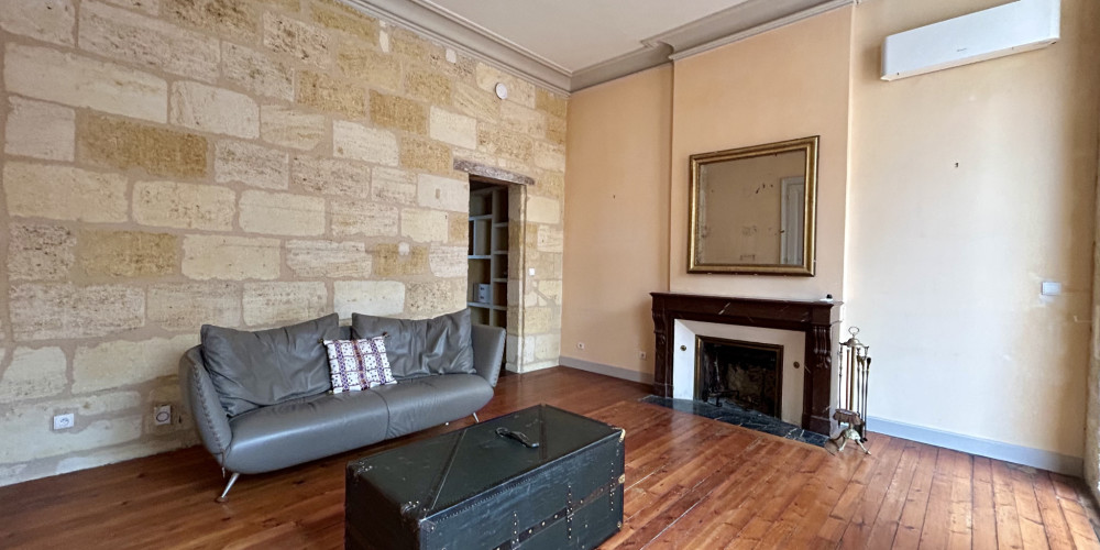 appartement à BORDEAUX (33000)
