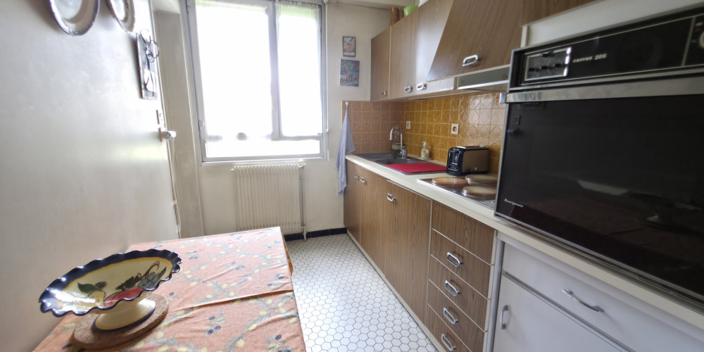 appartement à BORDEAUX (33000)