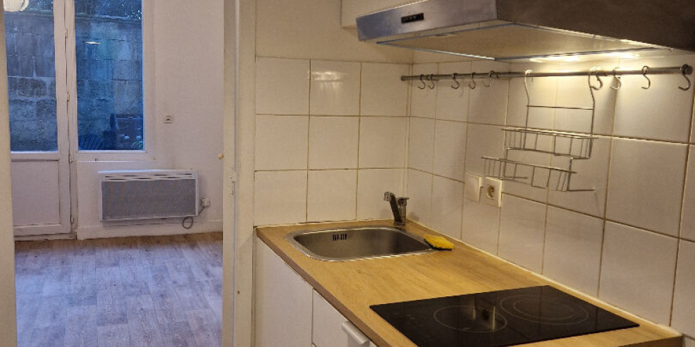 appartement à BORDEAUX (33000)
