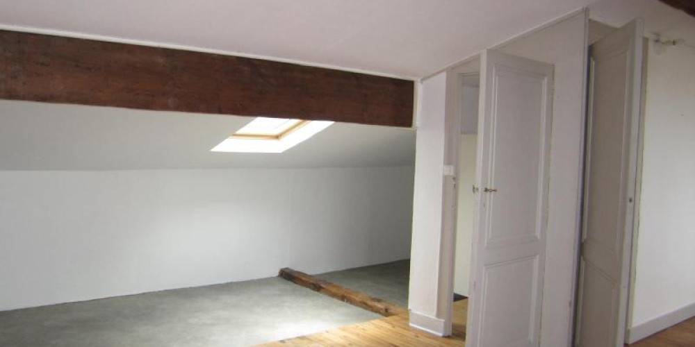appartement à BORDEAUX (33000)