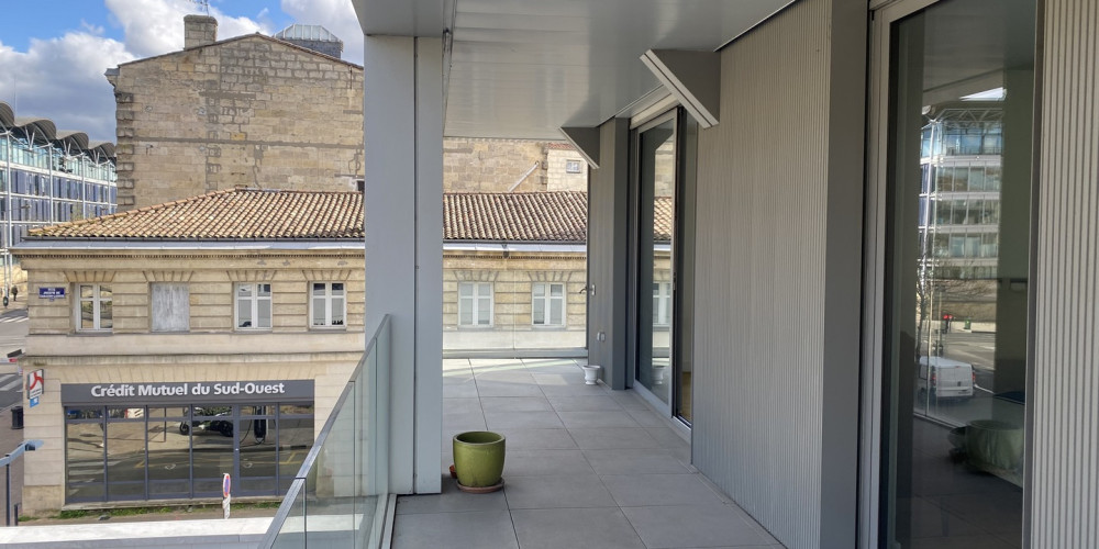 appartement à BORDEAUX (33000)