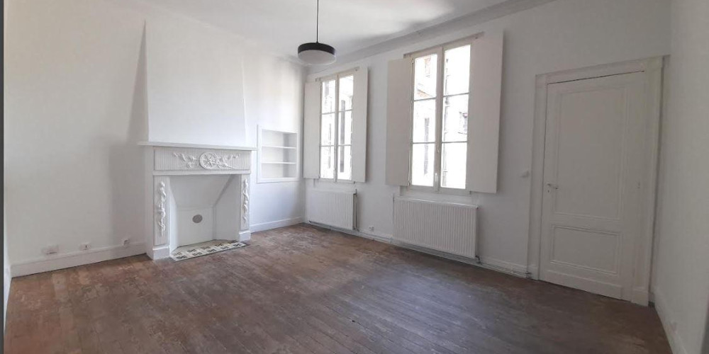 appartement à BORDEAUX (33000)