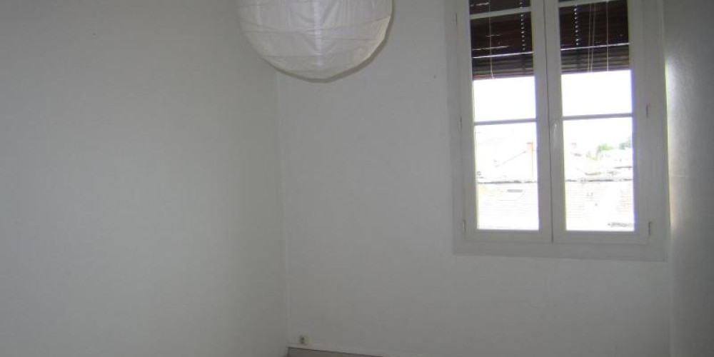 appartement à BORDEAUX (33000)