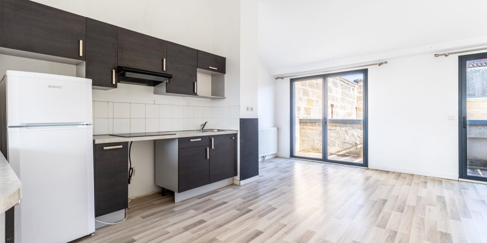 appartement à BORDEAUX (33000)