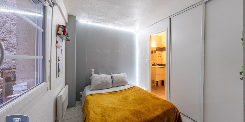 appartement à BORDEAUX (33000)