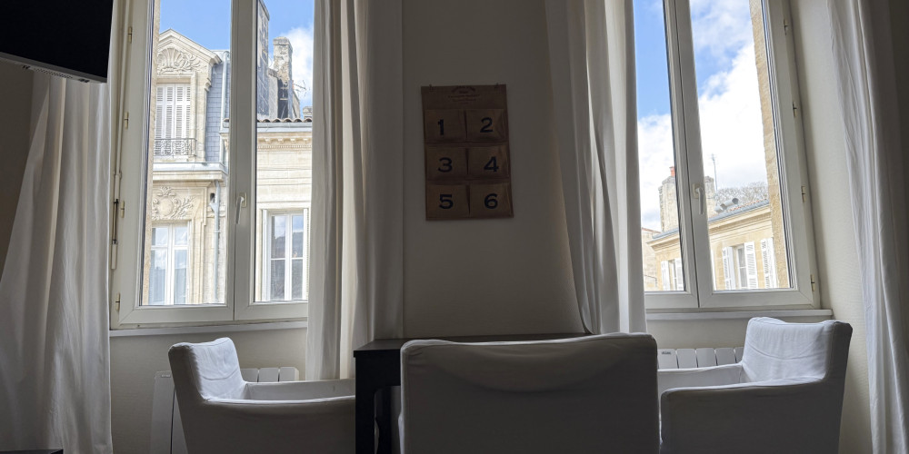 appartement à BORDEAUX (33000)