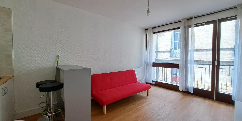 appartement à BORDEAUX (33000)