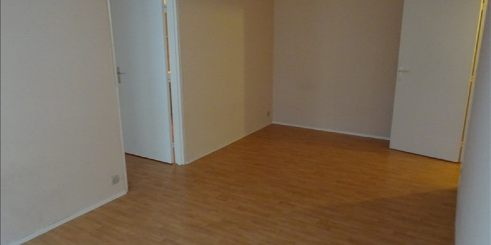 appartement à BORDEAUX (33000)