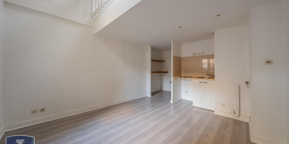 appartement à BORDEAUX (33000)