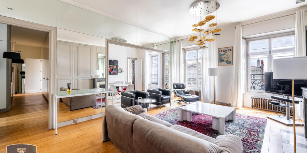 appartement à BORDEAUX (33000)