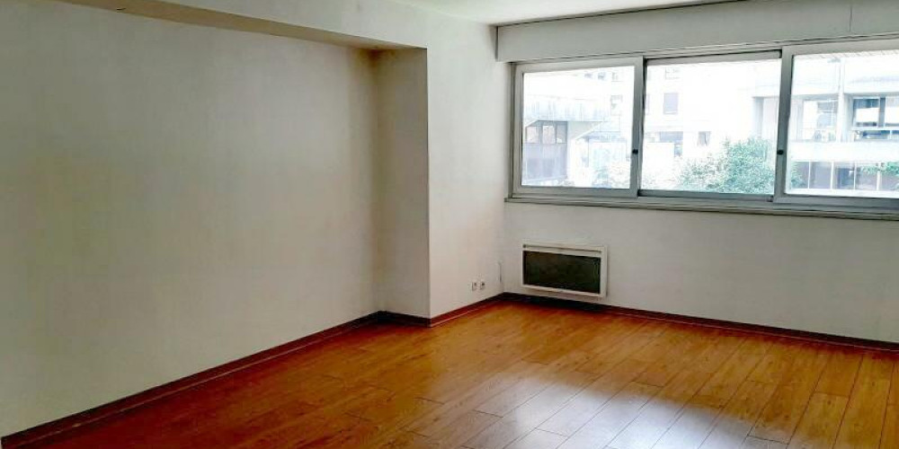 appartement à BORDEAUX (33000)