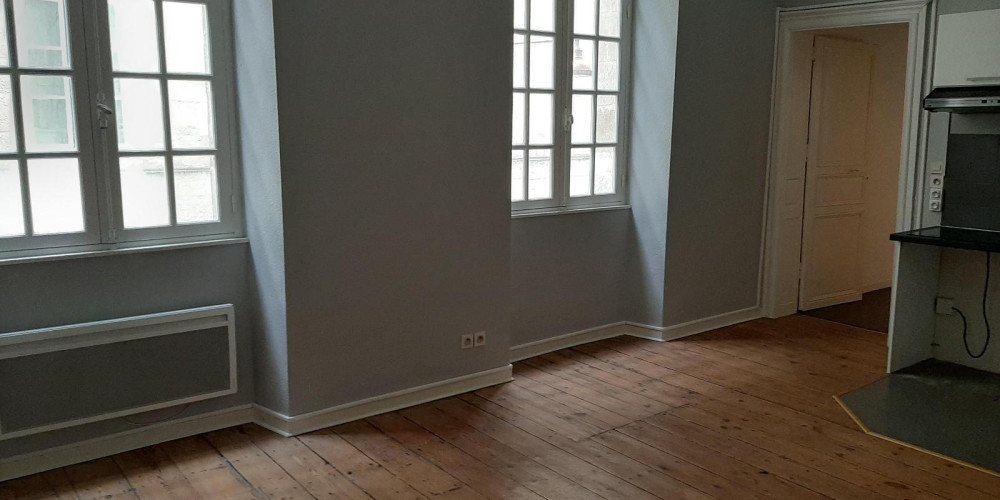 appartement à BORDEAUX (33000)