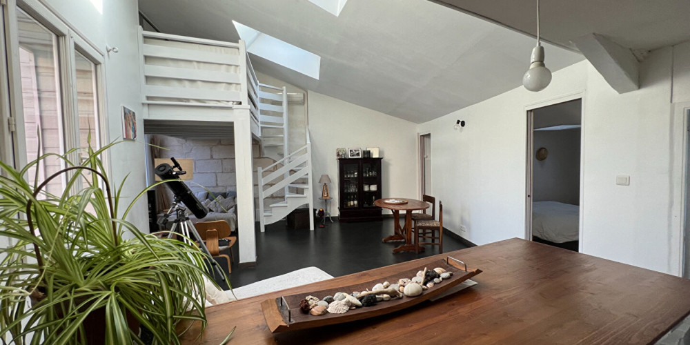 appartement à BORDEAUX (33000)