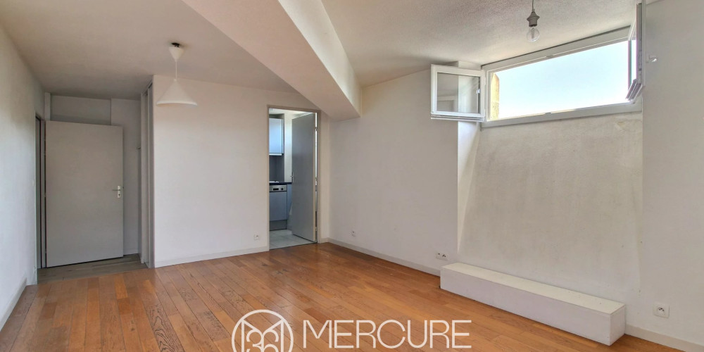 appartement à BORDEAUX (33000)