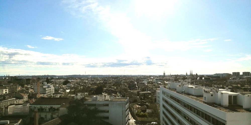 appartement à BORDEAUX (33000)