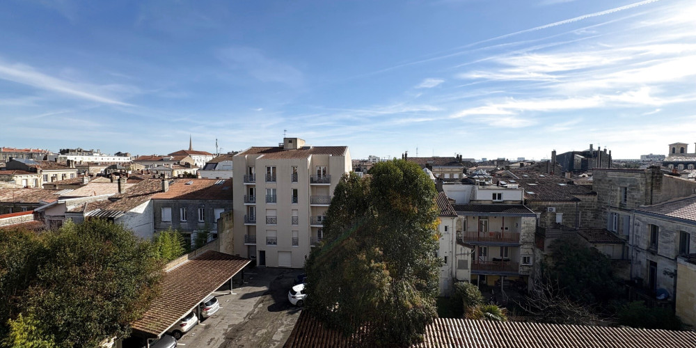 appartement à BORDEAUX (33000)