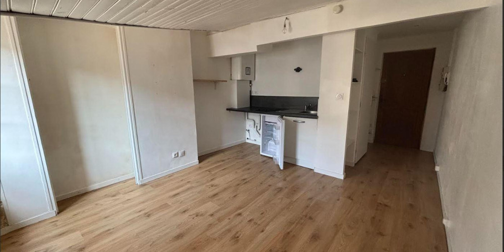 appartement à BORDEAUX (33000)