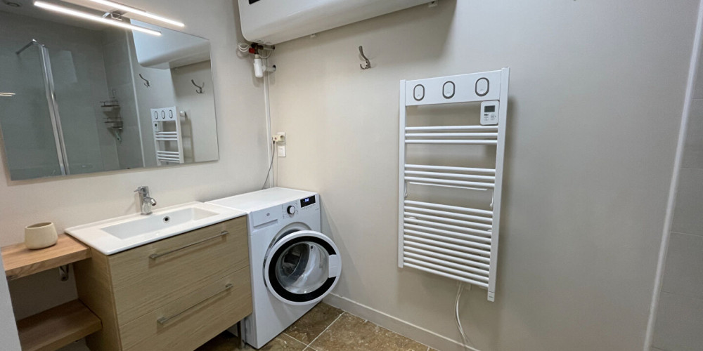 appartement à BORDEAUX (33000)