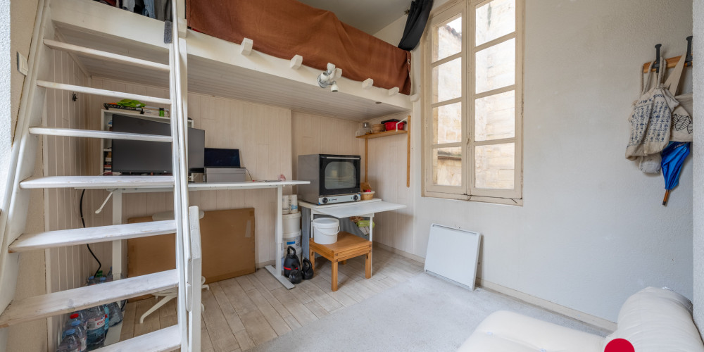 appartement à BORDEAUX (33000)