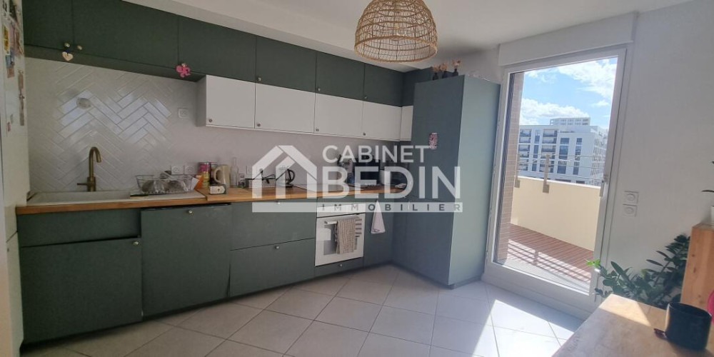 appartement à BORDEAUX (33100)