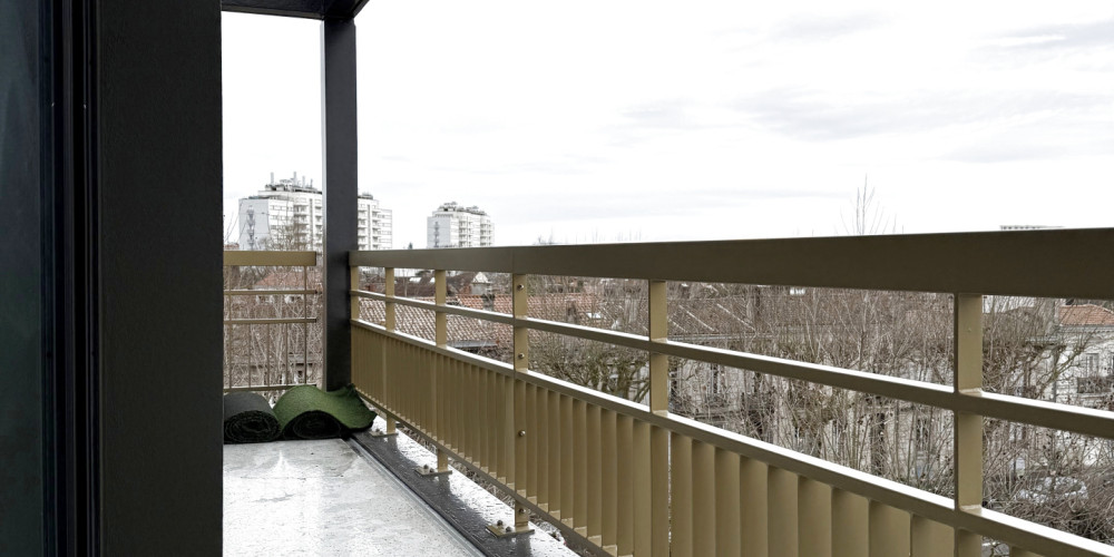 appartement à BORDEAUX (33100)