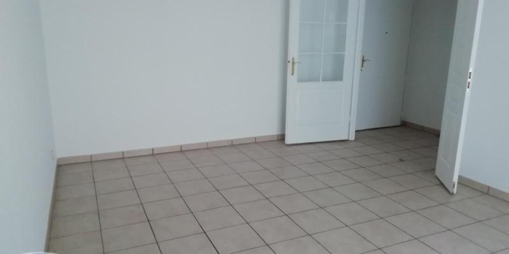 appartement à BORDEAUX (33100)