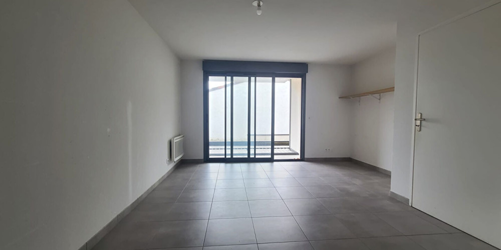 appartement à BORDEAUX (33100)