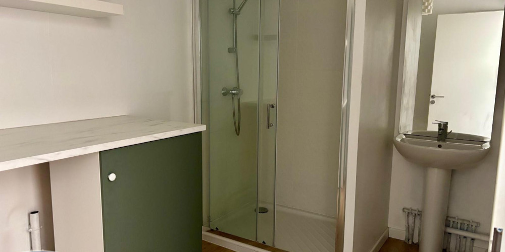 appartement à BORDEAUX (33100)