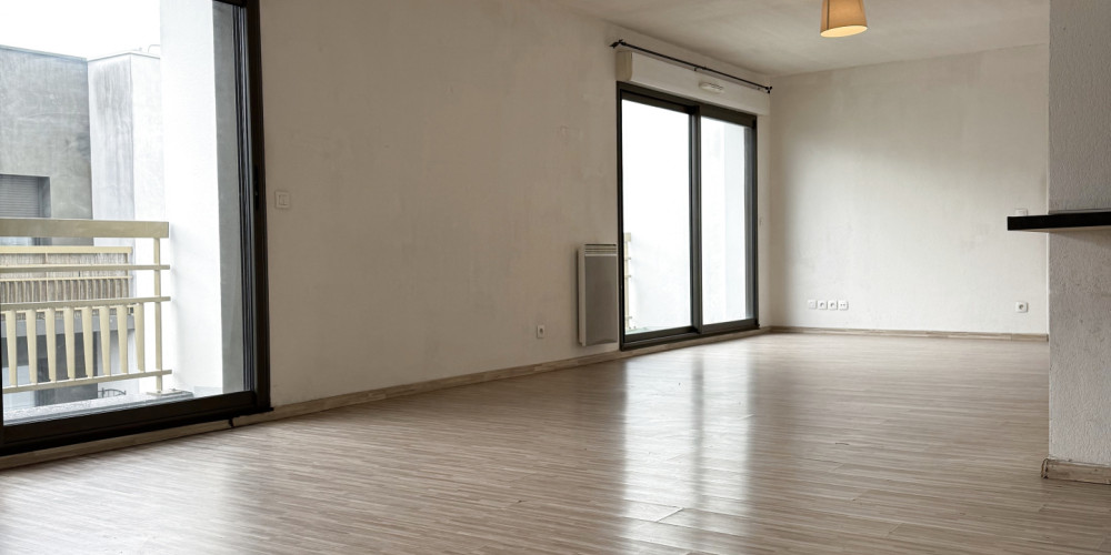 appartement à BORDEAUX (33100)