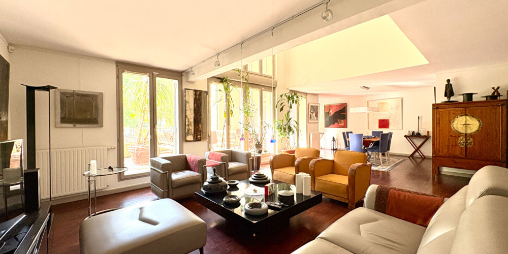 appartement à BORDEAUX (33100)