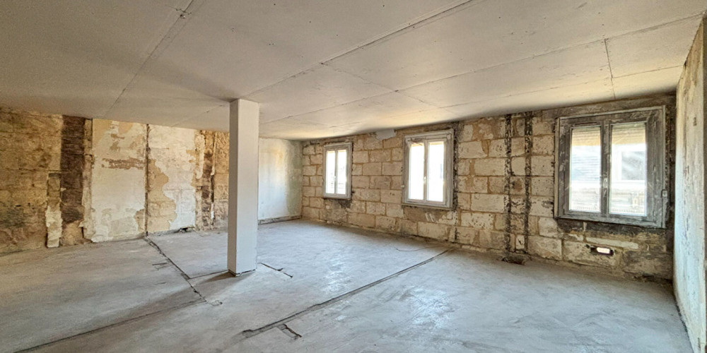 appartement à BORDEAUX (33100)