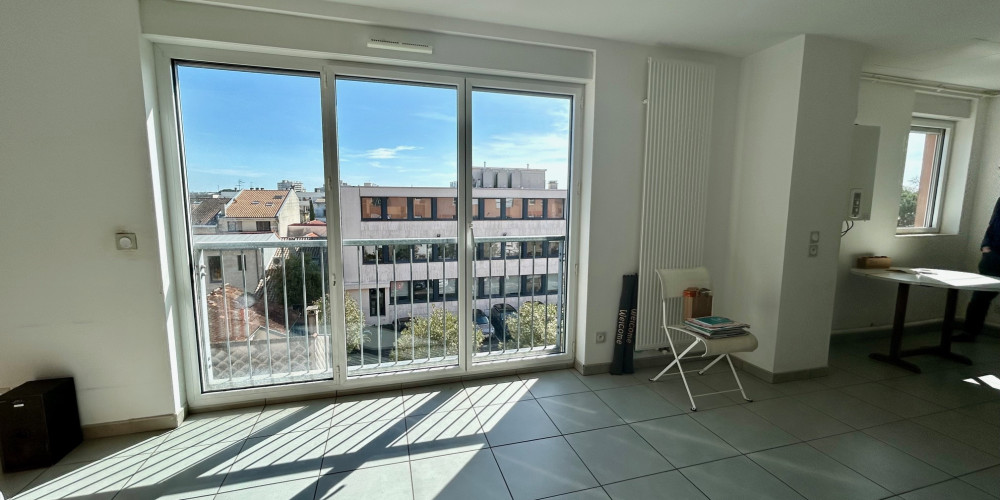 appartement à BORDEAUX (33200)