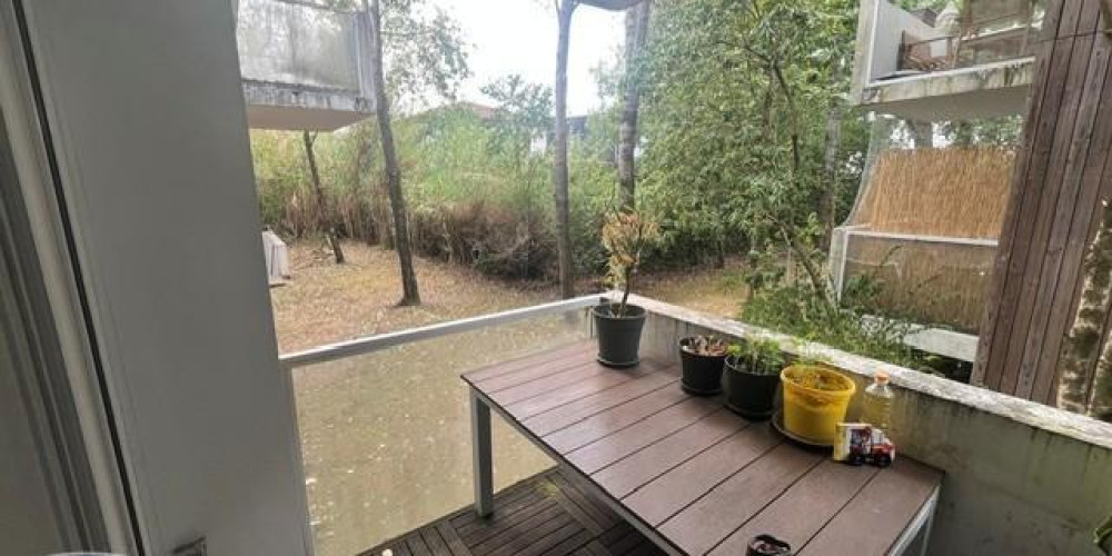 appartement à BORDEAUX (33200)