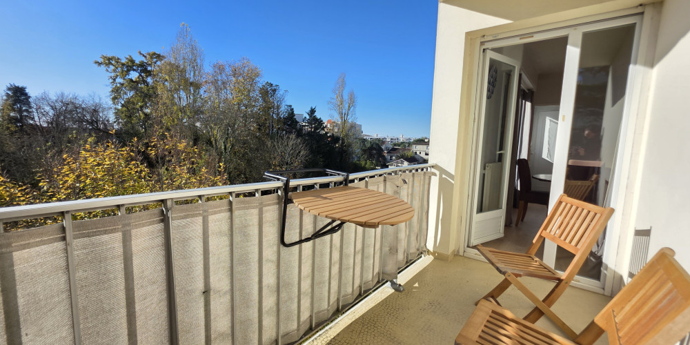 appartement à BORDEAUX (33200)