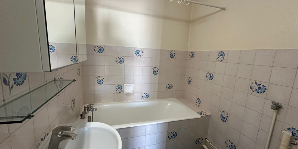appartement à BORDEAUX (33200)