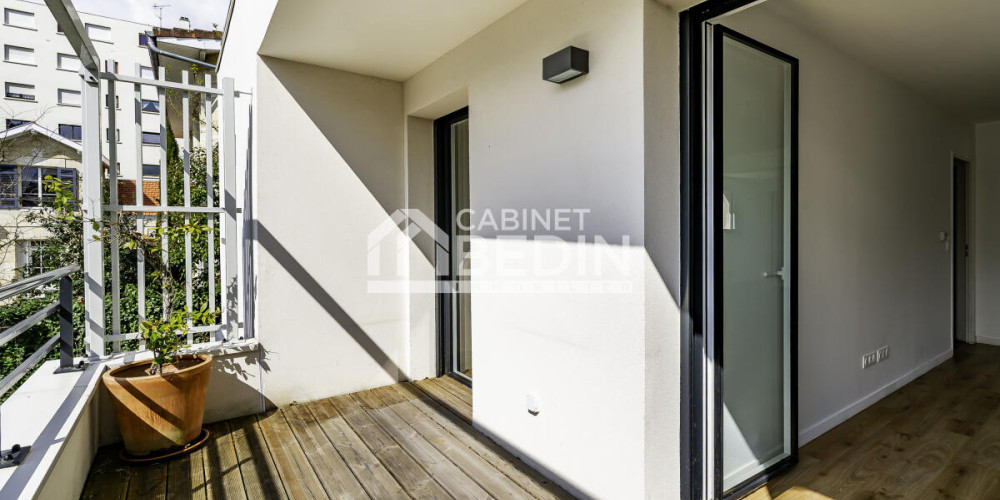 appartement à BORDEAUX (33200)