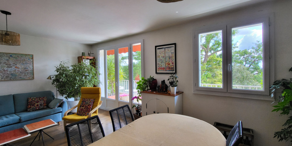 appartement à BORDEAUX (33200)