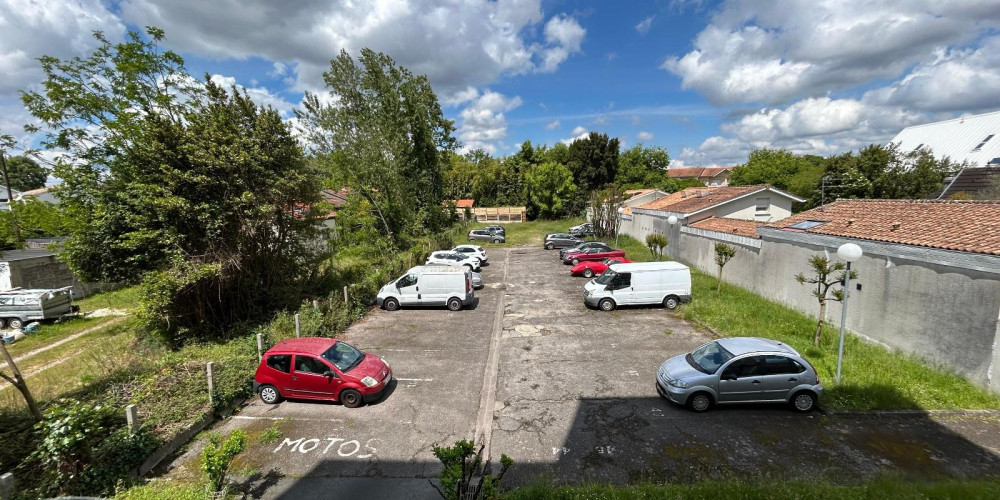 appartement à BORDEAUX (33200)