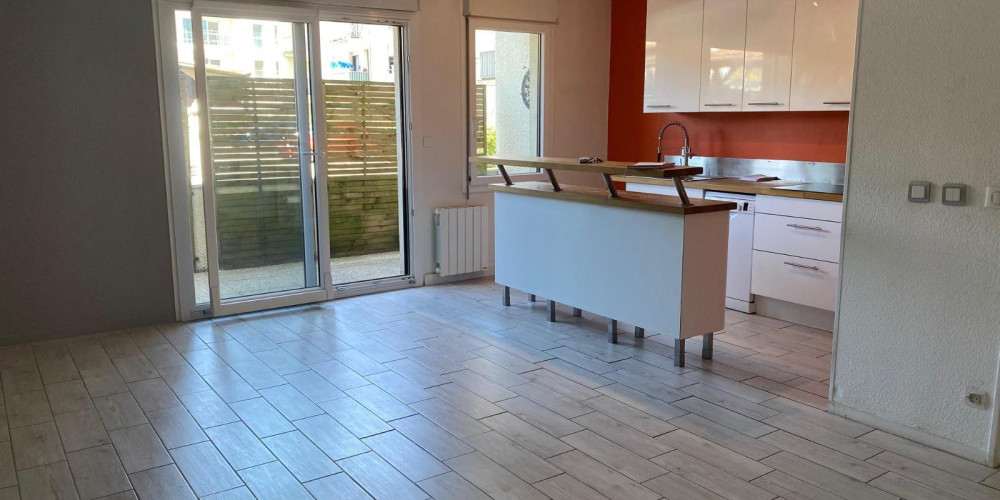 appartement à BORDEAUX (33200)