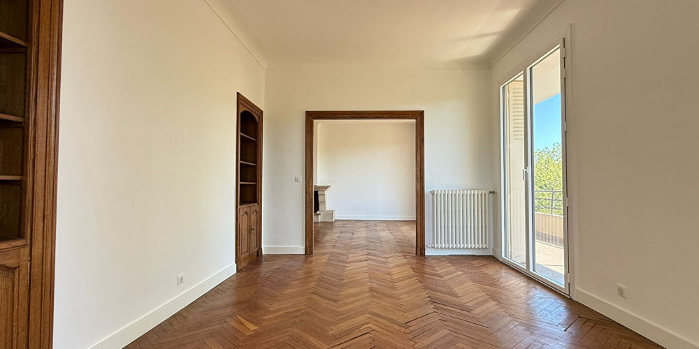 appartement à BORDEAUX (33200)