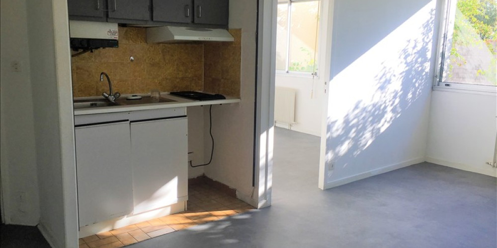 appartement à BORDEAUX (33200)