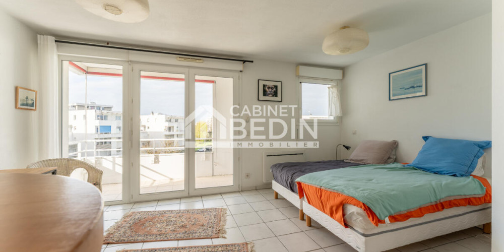 appartement à BORDEAUX (33200)