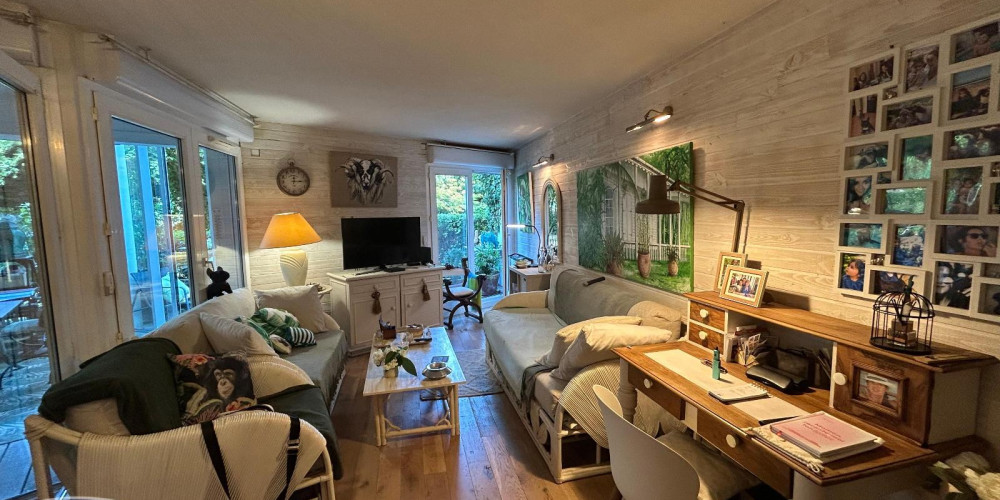 appartement à BORDEAUX (33200)